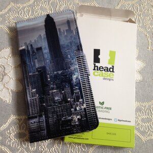 New Iphone 7 plus case, Bluish Purplish Black Color, New York City